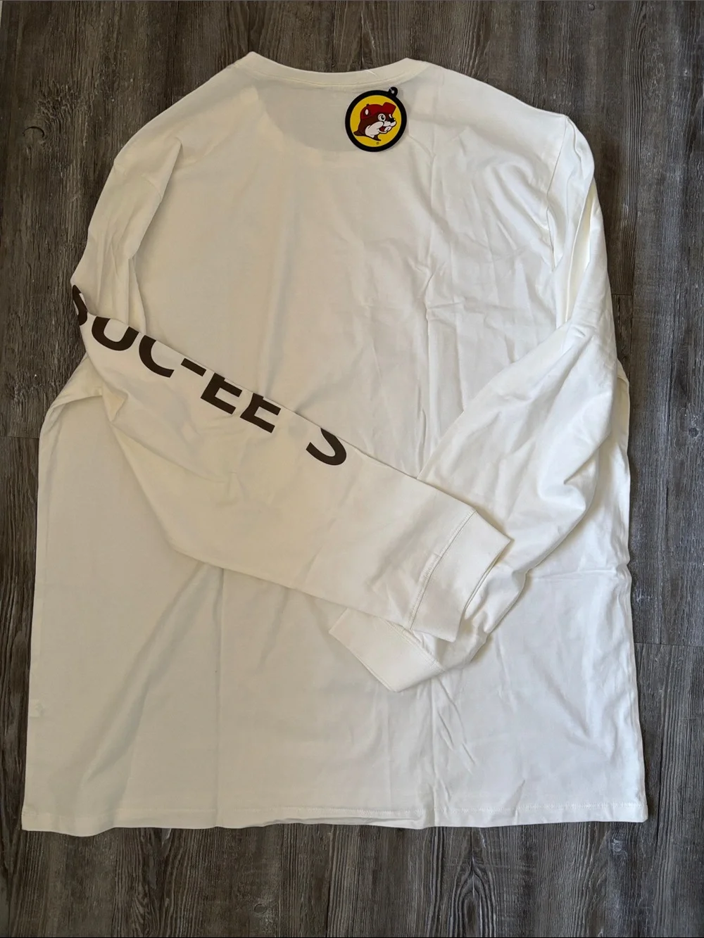 Buc-ee’s big and tall long sleeve t-shirt - Picture 3 of 4